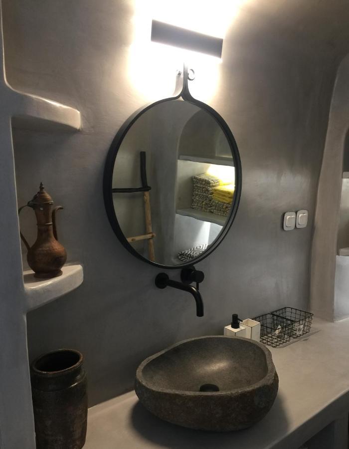 Imarkellis Santorini Pýrgos Buitenkant foto
