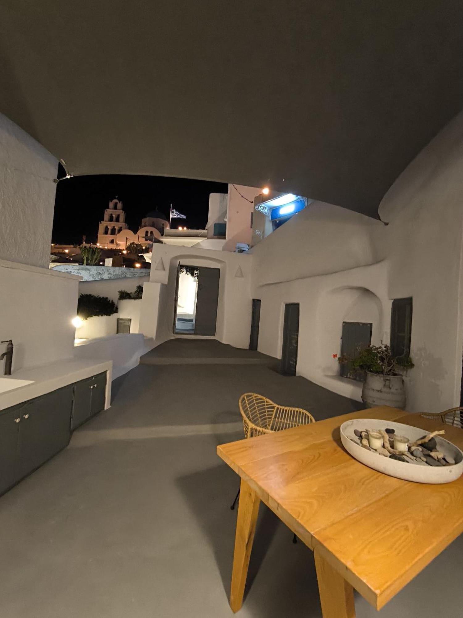 Imarkellis Santorini Pýrgos Buitenkant foto