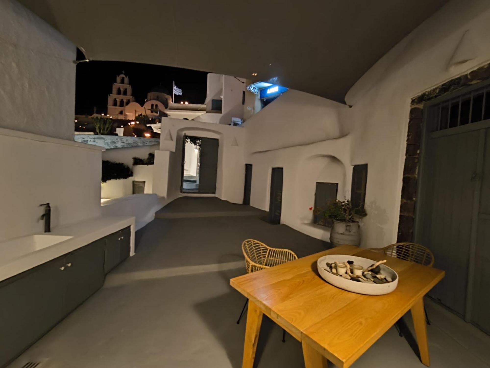 Imarkellis Santorini Pýrgos Buitenkant foto